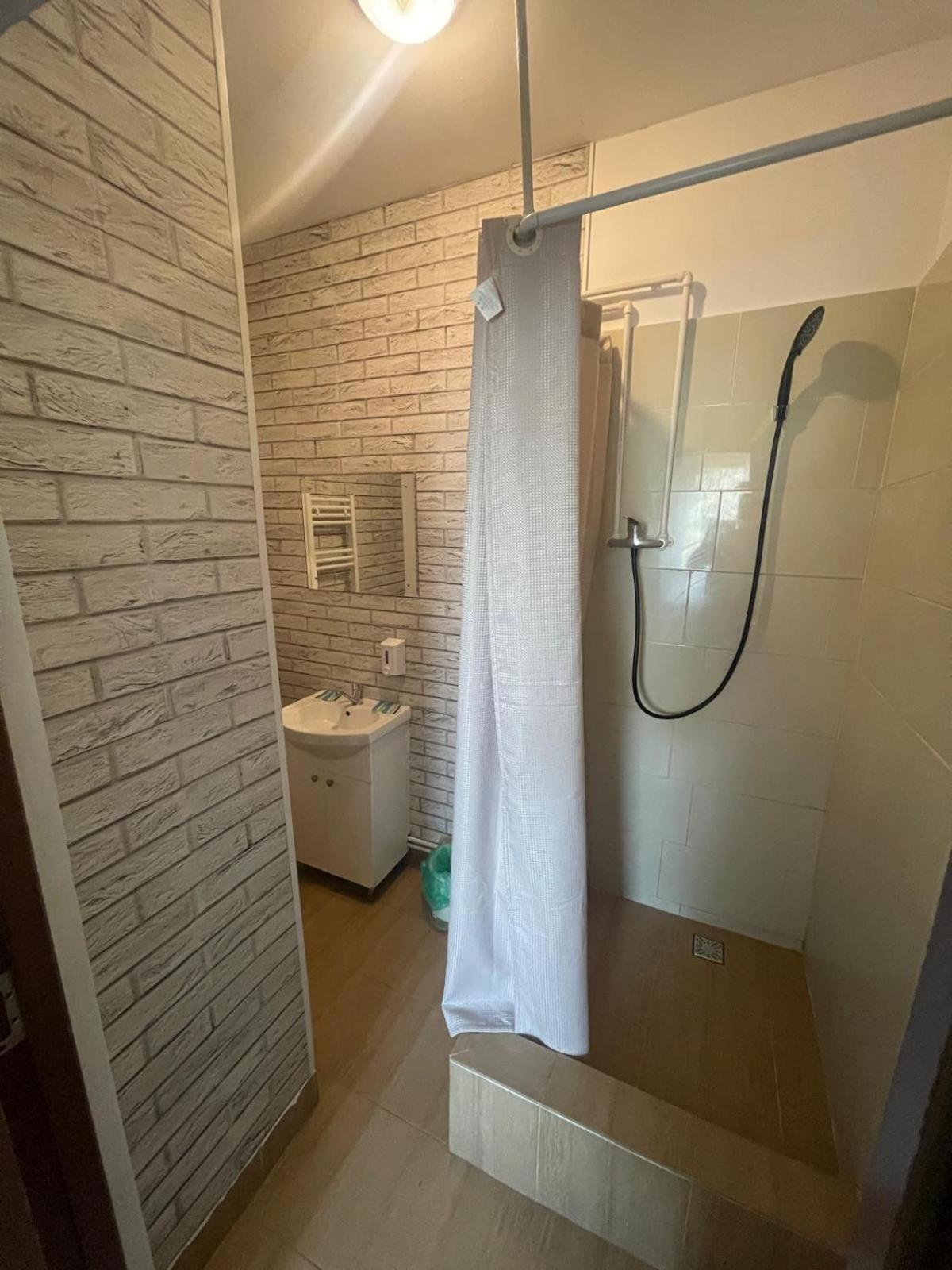 Urban Suites Bucsinescu Iasi Esterno foto
